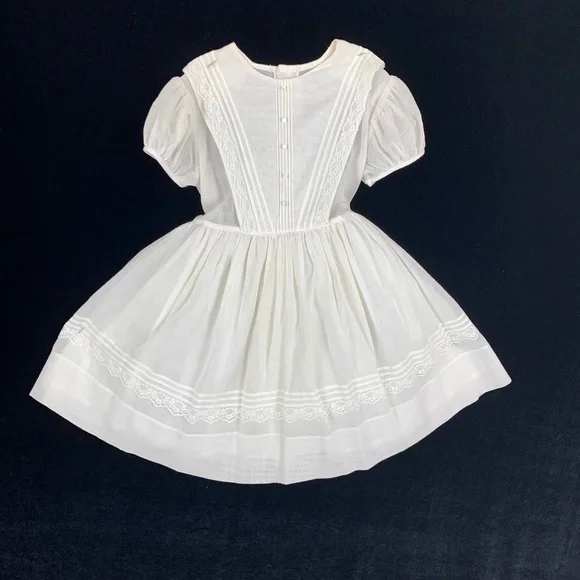knee length dresses for ladies White Lace Maxi Dress main image 0